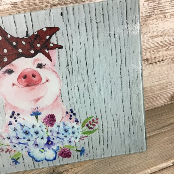 OOPS - Blue Flowers Bandana Pig Glass Cutting Board - Picture 5 of 10